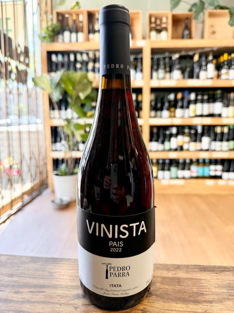 Chile: Pedro Parra “Vinista” Pais, Itata Valley